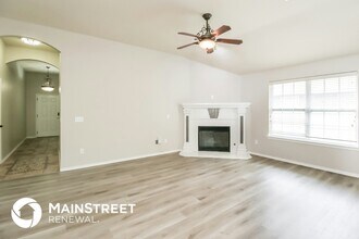 5541 Crooked Creek Rd in Oklahoma City, OK - Foto de edificio - Building Photo