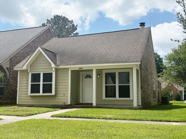 1741 Twisted Oak Ln in Baton Rouge, LA - Building Photo - Building Photo