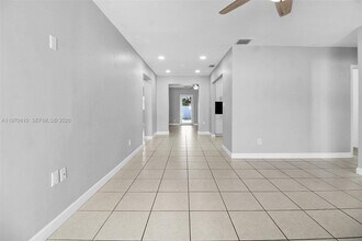 11740 SW 182nd Terrace in Miami, FL - Building Photo - Building Photo