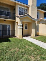 1212 Belmont Ln, Unit # 1212 in North Lauderdale, FL - Building Photo