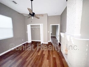 2433 St Anthony St in New Orleans, LA - Building Photo - Building Photo