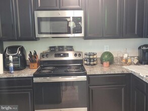 1945 Crepe Myrtle Ln in Culpeper, VA - Building Photo - Building Photo