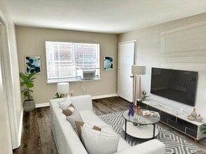 2600 Le Blanc Ct. in Louisville, KY - Foto de edificio - Building Photo