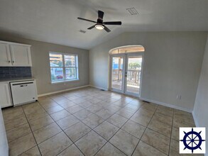 5104 Gulf Dr in Panama City Beach, FL - Building Photo - Building Photo