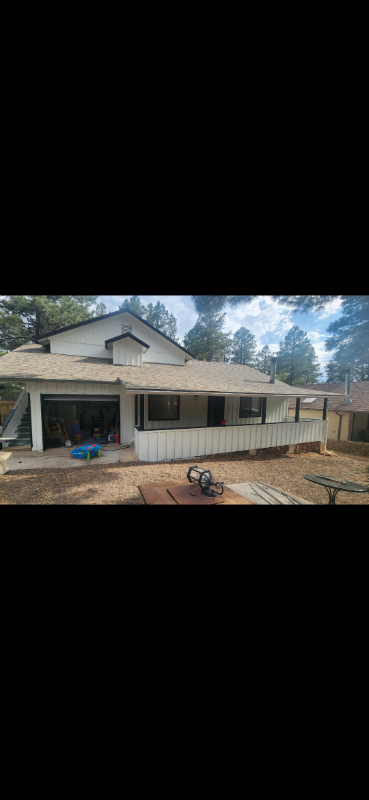 property at 606 Comanche St