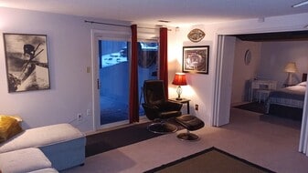 2418 Shalimar Dr, Unit walkout