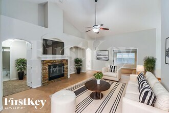 1566 Walnut Creek Dr in Orange Park, FL - Building Photo - Building Photo