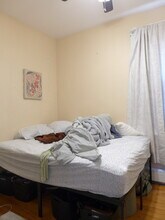 828 Parker St, Unit 3 in Boston, MA - Foto de edificio - Building Photo