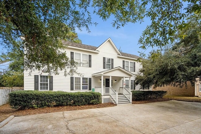 6 Commercial Row, Unit B in Charleston, SC - Building Photo - Building Photo