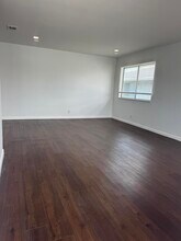206 E Tiffany Dr in West Palm Beach, FL - Building Photo - Building Photo