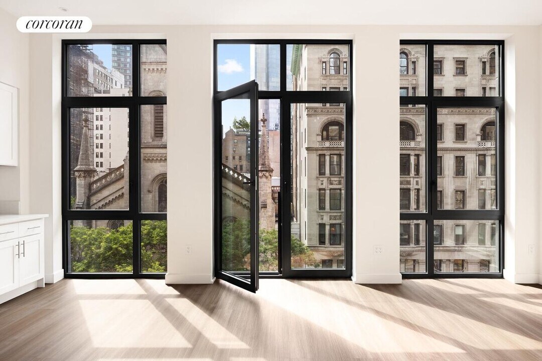 273 5th Ave in New York, NY - Building Photo