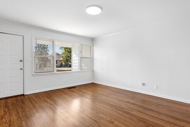 1625 E 54th St in Tulsa, OK - Building Photo - Building Photo