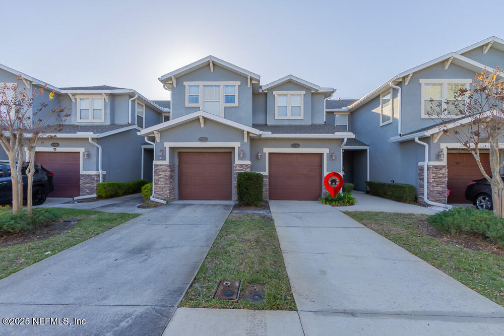 2374 Red Moon Dr in Jacksonville, FL - Building Photo