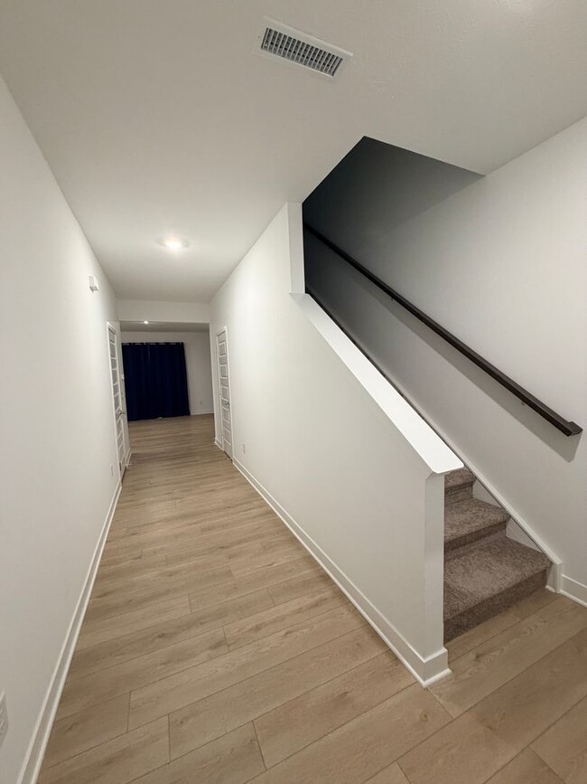 890 Norfolk Ln in Greenwood, IN - Building Photo - Building Photo