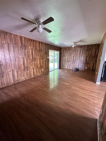 8806 Bruton Rd in Dallas, TX - Building Photo - Building Photo