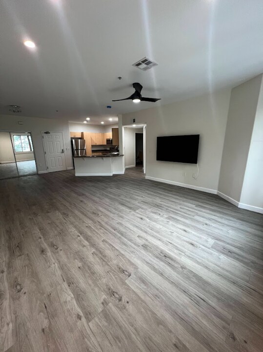 1501 Front St in San Diego, CA - Foto de edificio