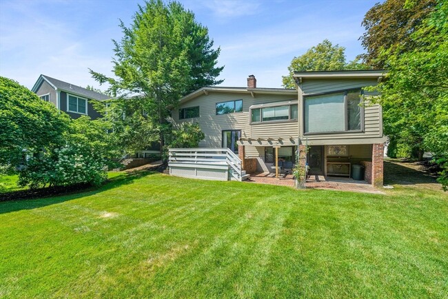 property at 37 Harwich Rd