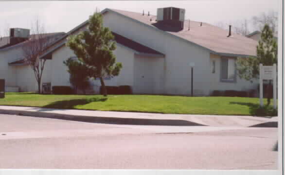 8695 C Ave in Hesperia, CA - Building Photo - Building Photo