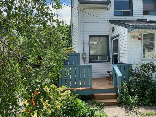 5513 Cabot Pl in Halifax, NS - Building Photo - Building Photo