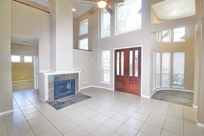 4415 Crimson Ct in Sugar Land, TX - Building Photo - Building Photo