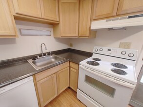 2016 Iuka Ave in Columbus, OH - Building Photo - Building Photo