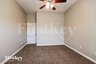 15114 Diamond Way in Baytown, TX - Building Photo - Building Photo