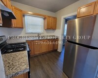 1903 E 12th St photo'