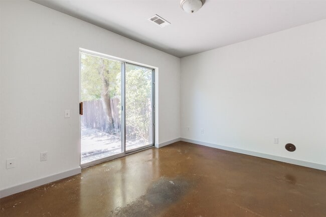 property at 2605 Calumet St