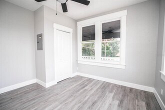 2817 N Taliaferro Ave in Tampa, FL - Building Photo - Building Photo