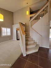7225 Tierra Taos Dr in El Paso, TX - Building Photo - Building Photo