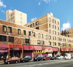 Michelangelo Apartments in Bronx, NY - Foto de edificio - Building Photo