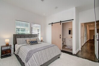 3309 Webster St in Houston, TX - Building Photo - Building Photo