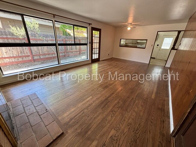 750 Crain St in Carson City, NV - Building Photo - Building Photo