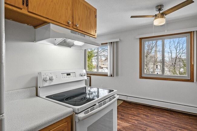 Park Pointe - Powderhorn Neighborhood