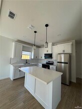 15 Waterfall S Ave in Edinburg, TX - Building Photo - Building Photo