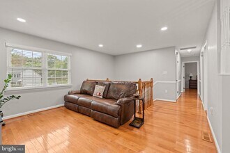 5590 Neddleton Ave in Woodbridge, VA - Building Photo - Building Photo