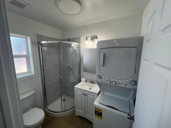 1800 Dunn Ave in Richmond, CA - Building Photo - Building Photo