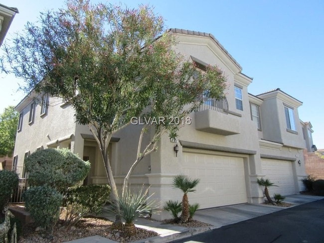 705 Respectful Ridge Ave in Henderson, NV - Building Photo - Building Photo