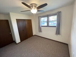 800 Fairfield Dr, Unit 15 in Platteville, WI - Building Photo - Building Photo