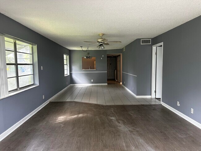 property at 2940 SW 22nd Ave