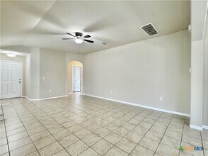 1024 Britt Ln in Leander, TX - Building Photo - Building Photo