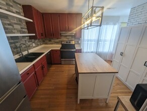 1993 Washington St E in Lewisburg, WV - Building Photo - Building Photo