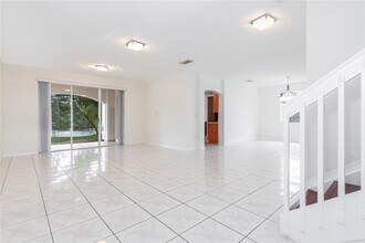 2398 SW 132nd Ter in Miramar, FL - Building Photo - Building Photo