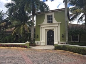2280 E Preserve Way, Unit 207 in Miramar, FL - Building Photo - Building Photo