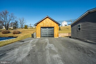 401 Rosemont Ave in Atglen, PA - Building Photo - Building Photo