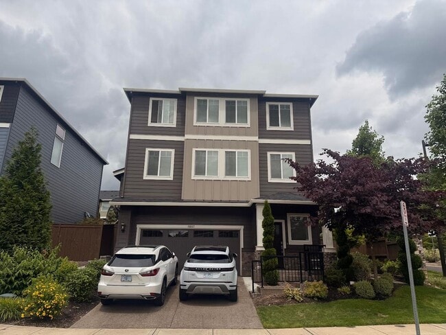 15557 SW Wren Ln in Beaverton, OR - Building Photo - Building Photo