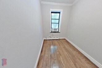 230 E 32nd St in New York, NY - Building Photo - Building Photo