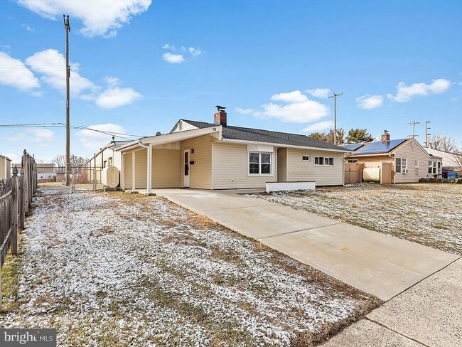 property at 10 Blue Ridge Dr