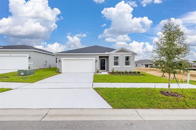 1267 Normandy Dr in Haines City, FL - Building Photo - Building Photo