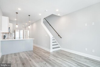 5122 Ranstead St in Philadelphia, PA - Building Photo - Building Photo